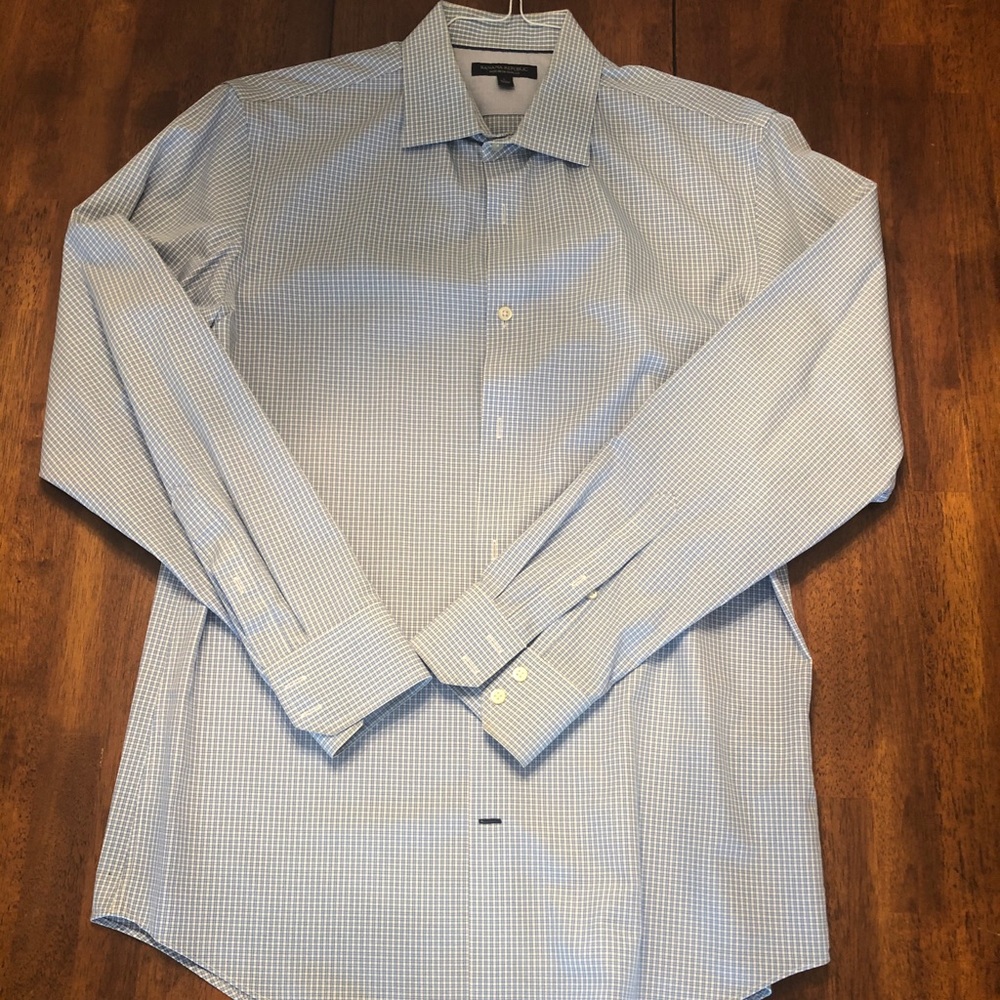 Men’s Banana Republic Dress Shirt.